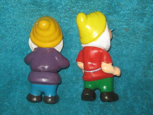 2 VINTAGE SNOW WHITE DWARF FIGURES-DOC & BASHFUL-5" VINYL - Picture 2 of 7
