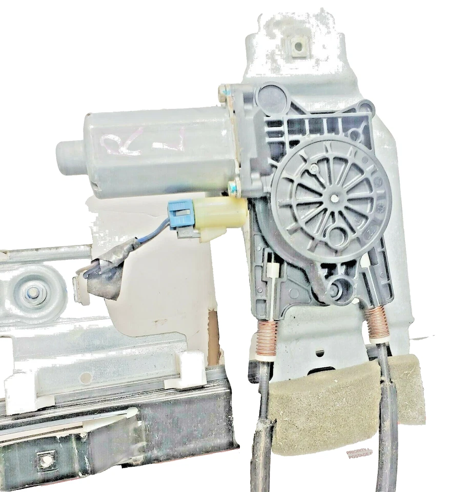 2000–2006 GMC Yukon Denali Rear Left Window Regulator with Motor 15142774 OEM - Image 2 of 4