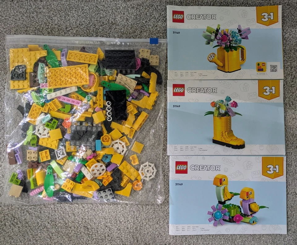 LEGO Creator 31149 Flowers in Watering Can, photo 1 of 5