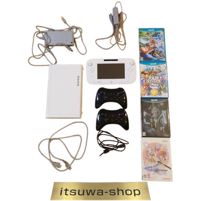 Nintendo Wii U Premium Set White 32GB with Mario Kart8 Japanese