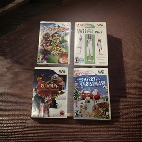 Nintendo Wii Console Bundle with Lot Of 11 Games  W/ Accessories ~ READ~ (VIDEO)