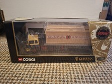 Corgi 22504 Bedford TK Platform Trailer & Container Guinness 1/50