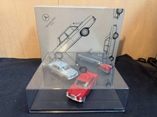 1/43  Mercedes-Benz Collection classic 200/8 W115 527497