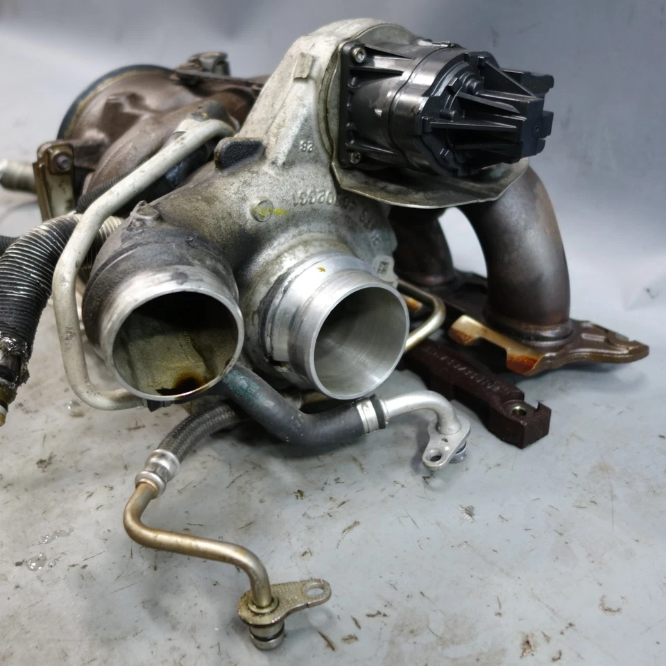 BMW F30 340i M240i G30 B58 2016-2018 conjunto de cargador turbo temprano de 6 cilindros OEM Foto 3 de 4