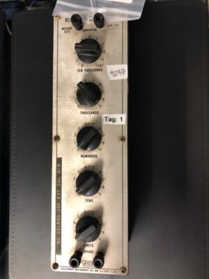 RESISTANCE DECADE BOX 4 TUB AUDIO AMPLIFIER PRE AMP MODEL 1171 # 12388 