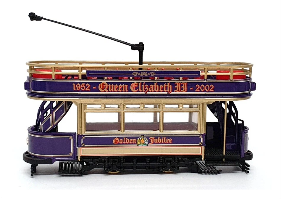 Corgi 1/72 Scale CC25206 - Queen Elizabeth II Golden Jubilee Open Top Tram - Image 3 of 4