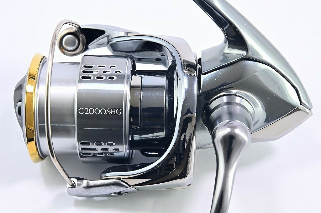 18ステラ　C2000SHG SHIMANO STELLA Shimano Spinning Reel 18 Stella C2000SHG Excellent Free
