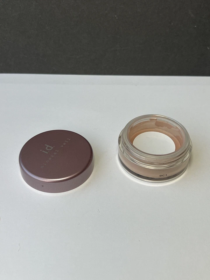 BareMinerals Bare Escentuals Tinted Feather Light Mineral Veil 3g Sealed - Image 3 of 3