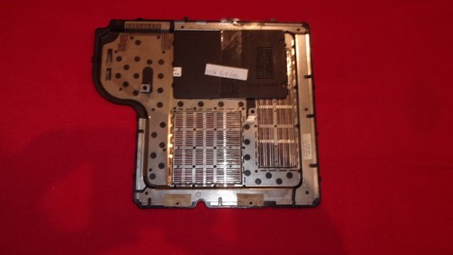 MSI GX600 MS 1651 PC-Klappe  - Bild 1 von 2