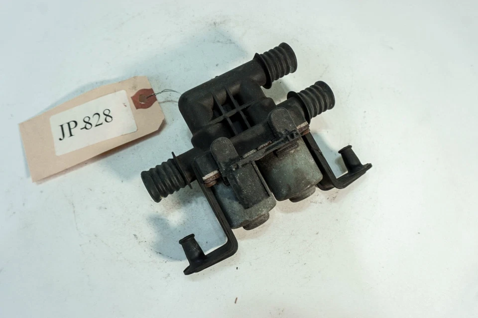 04-10 BMW E60 E63 E65 X5 X6 OEM HVAC Heater Water Control Valve 6411-6906652-05 - Image 3 of 4