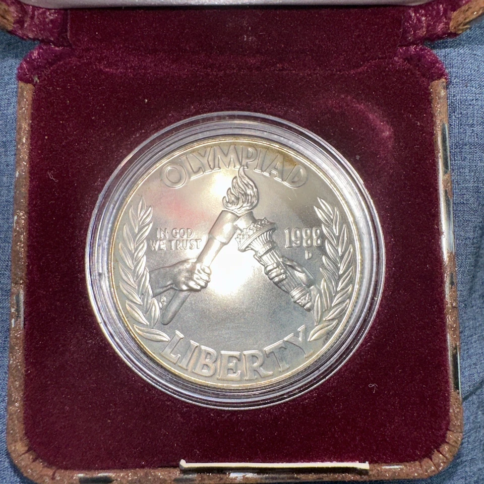 1988 S UNITED STATES US Olympics Seoul Korea Proof SILVER Dollar Coin s - Image 2 of 2