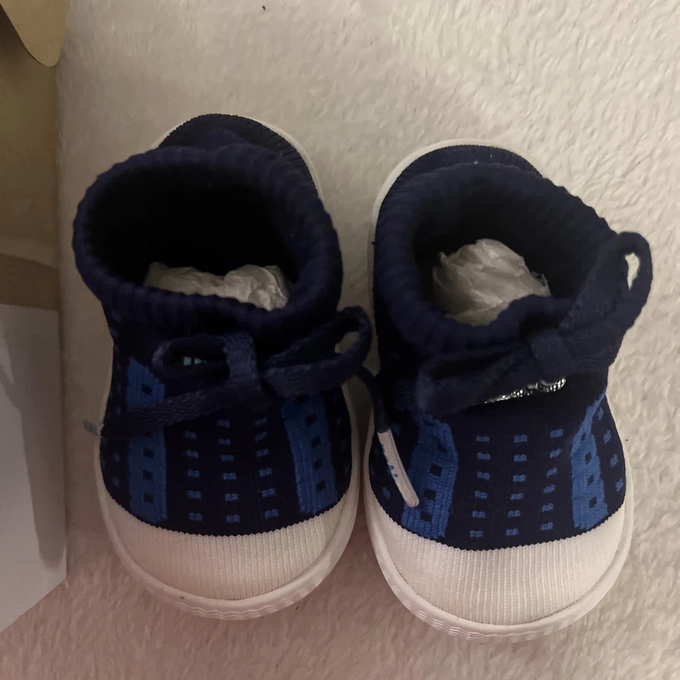 NATIVO Bebé Jefferson Bebé Azul Con Suela Blanca Talla B2 (3-6 Meses) con Caja Foto 4 de 4