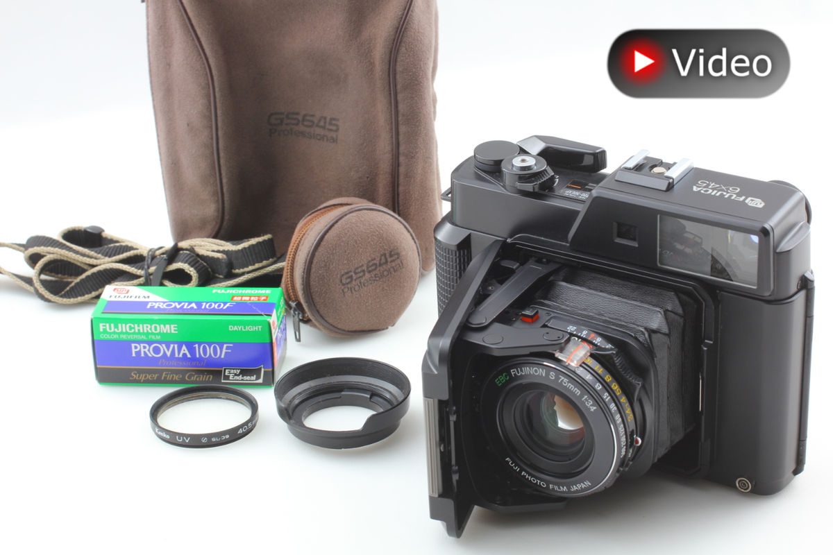 FUJICA GS645 Professional ケース付き w/Hood Case [MINT] Fuji Fujica GS645 Pro 6x4.5 Camera 75mm