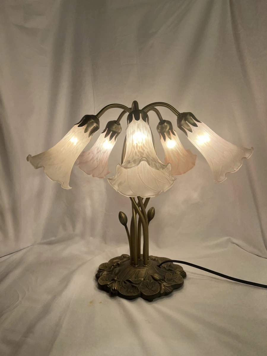 Tiffany Lily Shade In Collectible Table Lamps for sale | eBay
