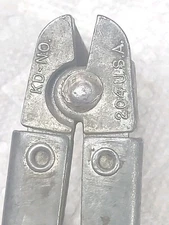 Vintage K-D No. 204 Battery Terminal Spreading Cleaning Pliers USA MADE TOOL.