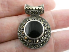 Sterling Silver Black Onyx Marcasite Studded Circle Slide Pendant 9.4g 1.25 Inch
