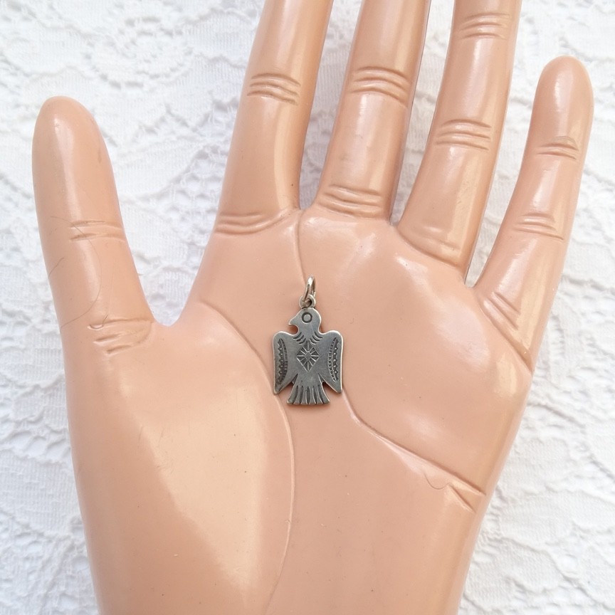 Vint Native American TINY Thunderbird Charm or Pe… - image 3