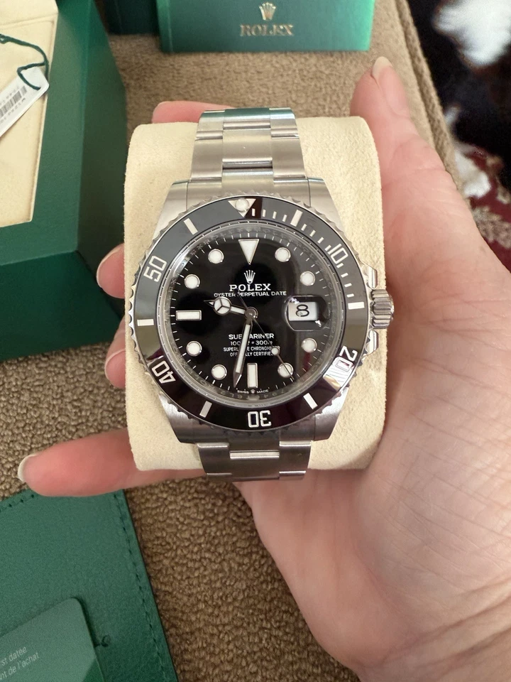 Часы Rolex 2020 UNWORN Submariner дата 41 мм 126610LN черный циферблат керамика нержавеющая сталь - Изображение 2 из 4