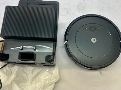 iRobot Roomba Vac 2 Essential Robot + AutoEmpty Dock Station New Open Box
