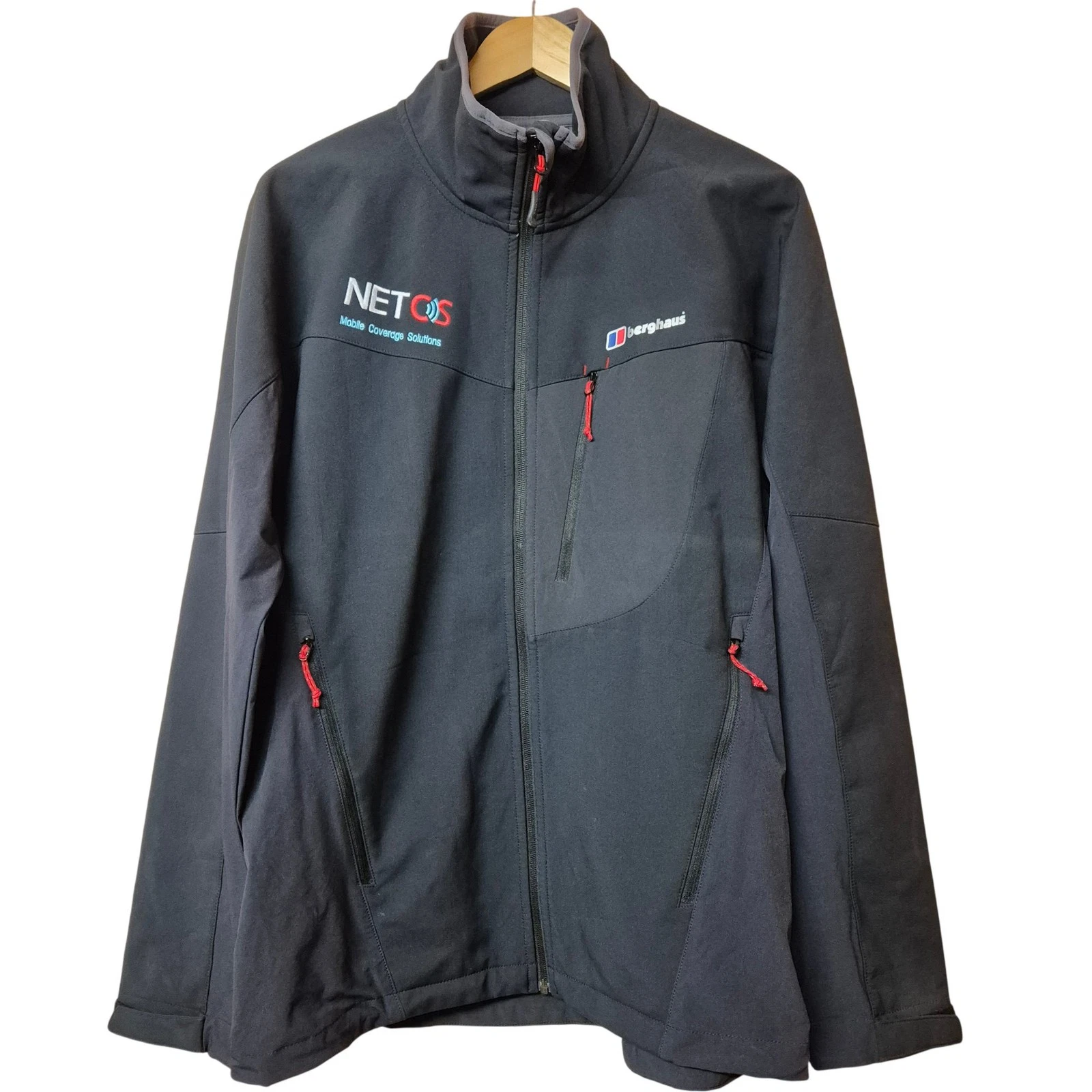 Berghaus Softshell Jacket Men's XL Black Full Zip Technical Outdoor Wear