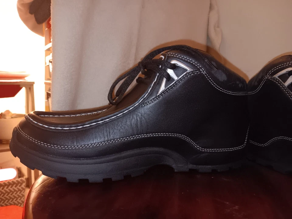 Zapatos al tobillo negros Lugz para hombre talla 9,5 Foto 4 de 4