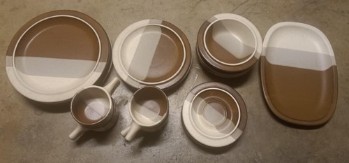 FABRIK Jim McBride "Agate Pass" Seattle Pottery Stoneware - Service 4 + Platter