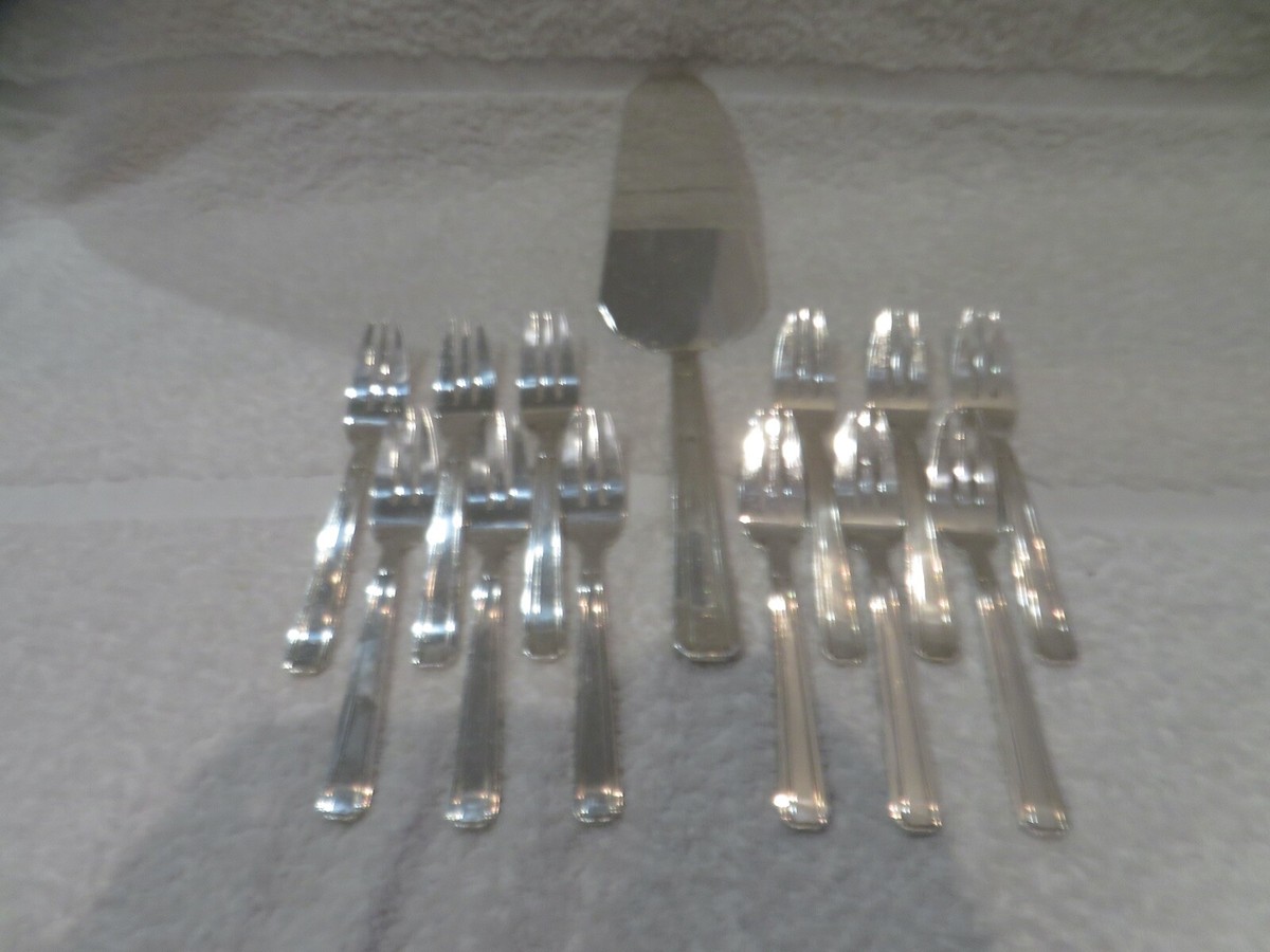 12 Fourchettes à Gâteaux Et Pelle Dixi – Métal Argenté – Modèle Filet Victoria – Occasion