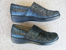 Alegria LAU-853 Lauryn Metallic Blue Leather Loafers Women's 40 / 9.5-10