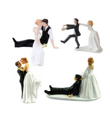 Bride and Groom Cake Topper - Figurine Wedding and Engagement Party Decor