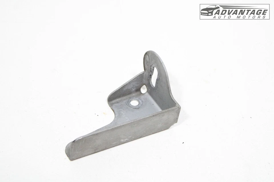 MERCEDES BENZ C300 W205 2015-2021 SOPORTE DE MONTAJE SILENCIADOR ESCAPE CENTRAL OEM Foto 2 de 4