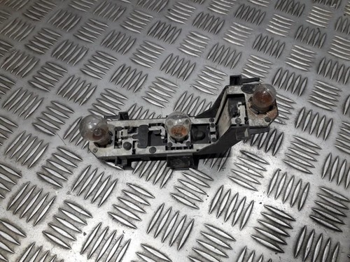 Volkswagen Sharan 2000 Tailight Bulb Holder (Lamp Carrier) 7M39452 #509386-02
