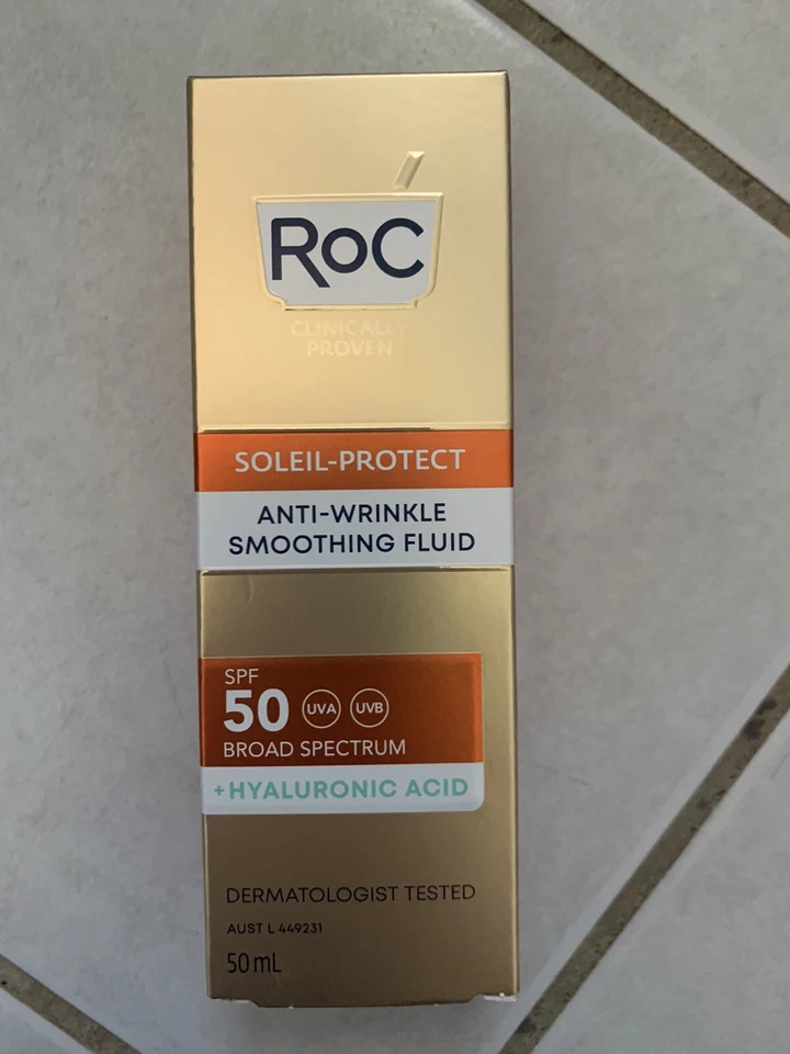 RoC Soleil-Protect Anti-Wrinkle Smoothing Fluid SPF50+ Hyaluronic Acid BRAND NEW - Image 2 of 4