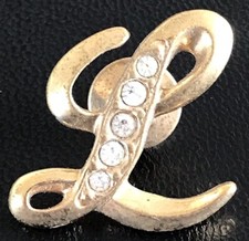 Alphabet Letter L Lapel Pin Badge Girl’s Gift Christmas Birthday Ladies Brooch