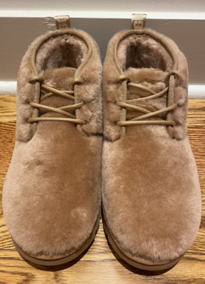 UGG Neumel Cozy Mens Sheepskin Chukka Fluffy Lace Up Ankle Boot