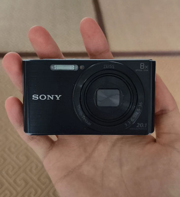 Sony DSC-W830 Cyber-Shot 20.1MP 8x zoom Digital Camera English - Black