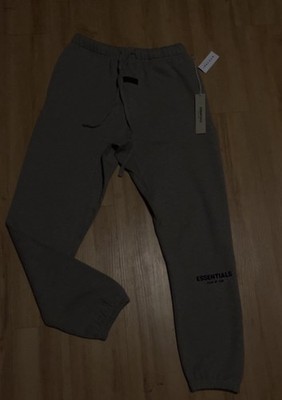 size medium dark oatmeal essentials sweats uncuffed lmk if interested