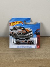 Hot Wheels Ford Mustang Nightspeed Series Diecast Model Car 1:64