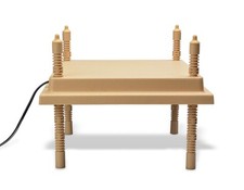 Chick Heating Plate/Brooder Hen   Heat Lamp - Up to 25 Chicks   12  x 12  