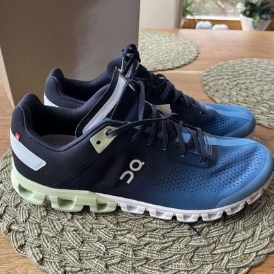 ON Running Cloudflow Farbe:Ink/Meadow Gr.44,5 NEU !!