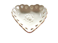 Lenox Heart Trinket Dish Pierced 24 kt Gold Rim Ivory Made in USA 4.75"W w/Tag