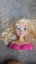 Hair design dolls head - excellent condition