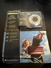 Fujifilm FinePix AX550 16MP 5X Optical Zoom Digital Camera Brand new 