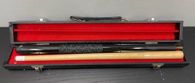 Omega 30  2 Piece Pool Cue