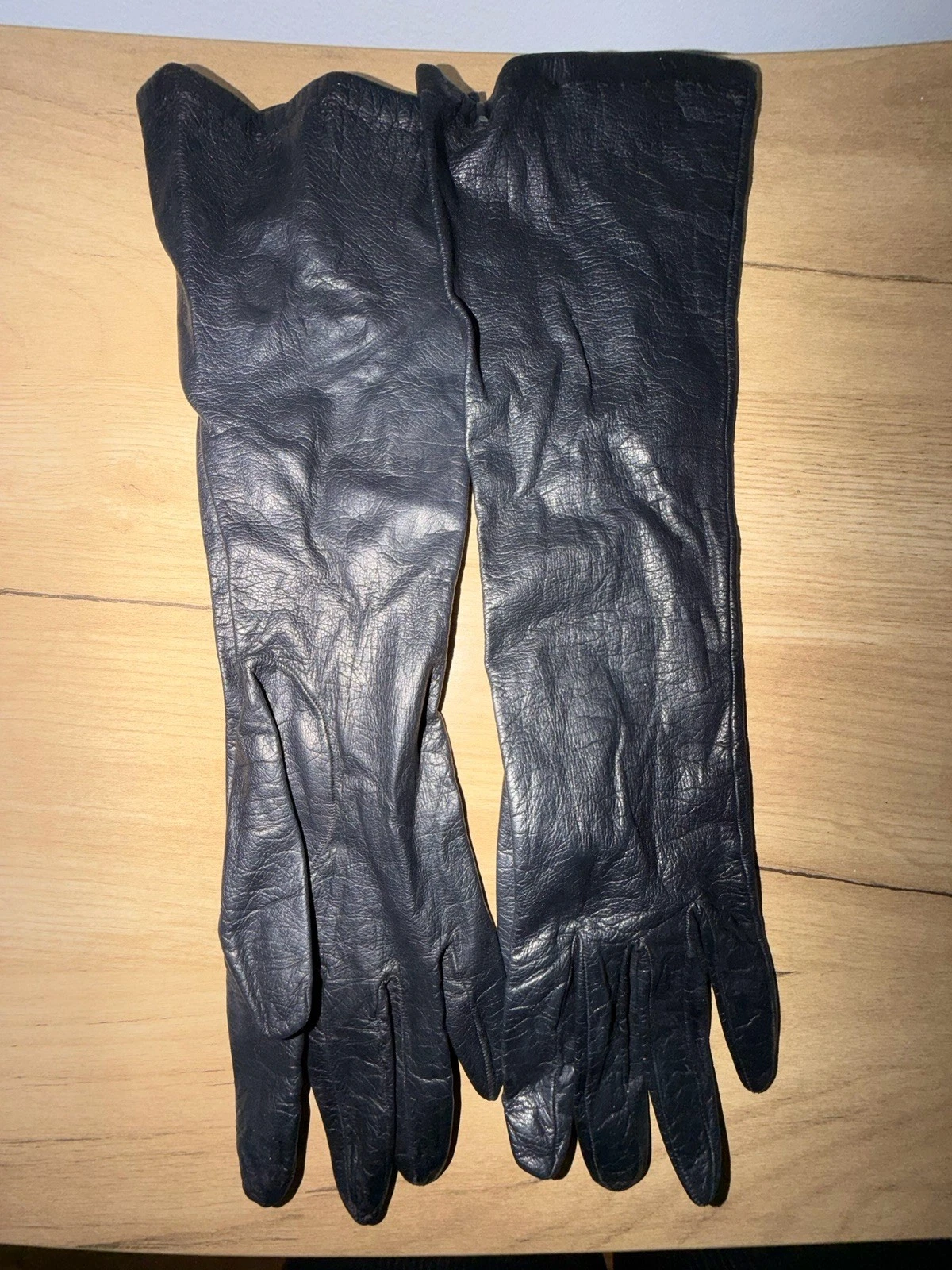 Vtg Long Gloves Black Leather Women's Sz 7 Made In Italy Unmarked J
Opens in a new window or tab