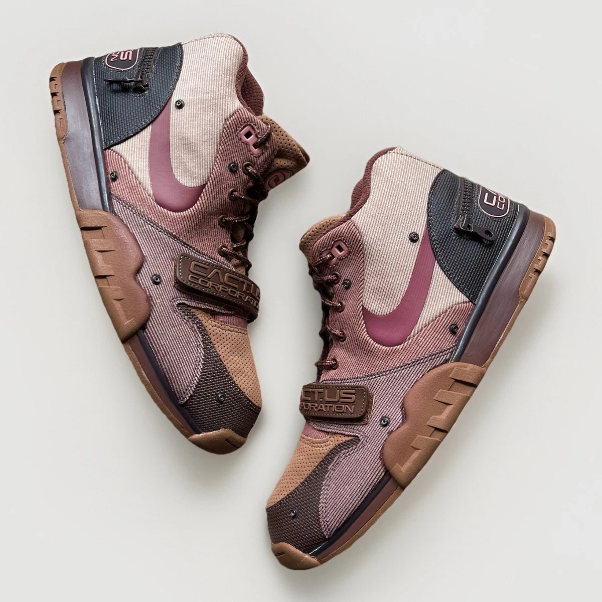 Nike Travis Scott x Air Trainer 1 SP Chocolate | eBay display picture 1