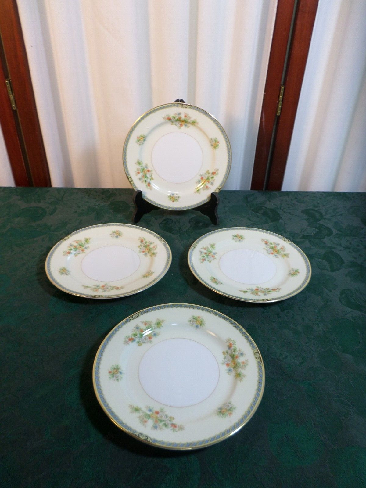 4 Beautiful Vintage Rose China Floral Design Occupied Japan B&B/Dessert Plates