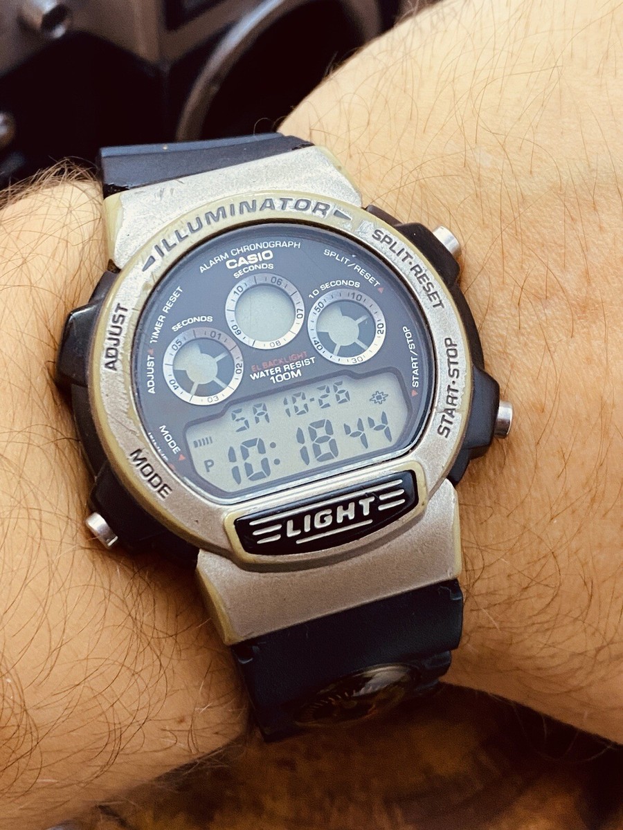 Casio Illuminator 1534 W-728H Digital Quartz Vintage Men's Watch