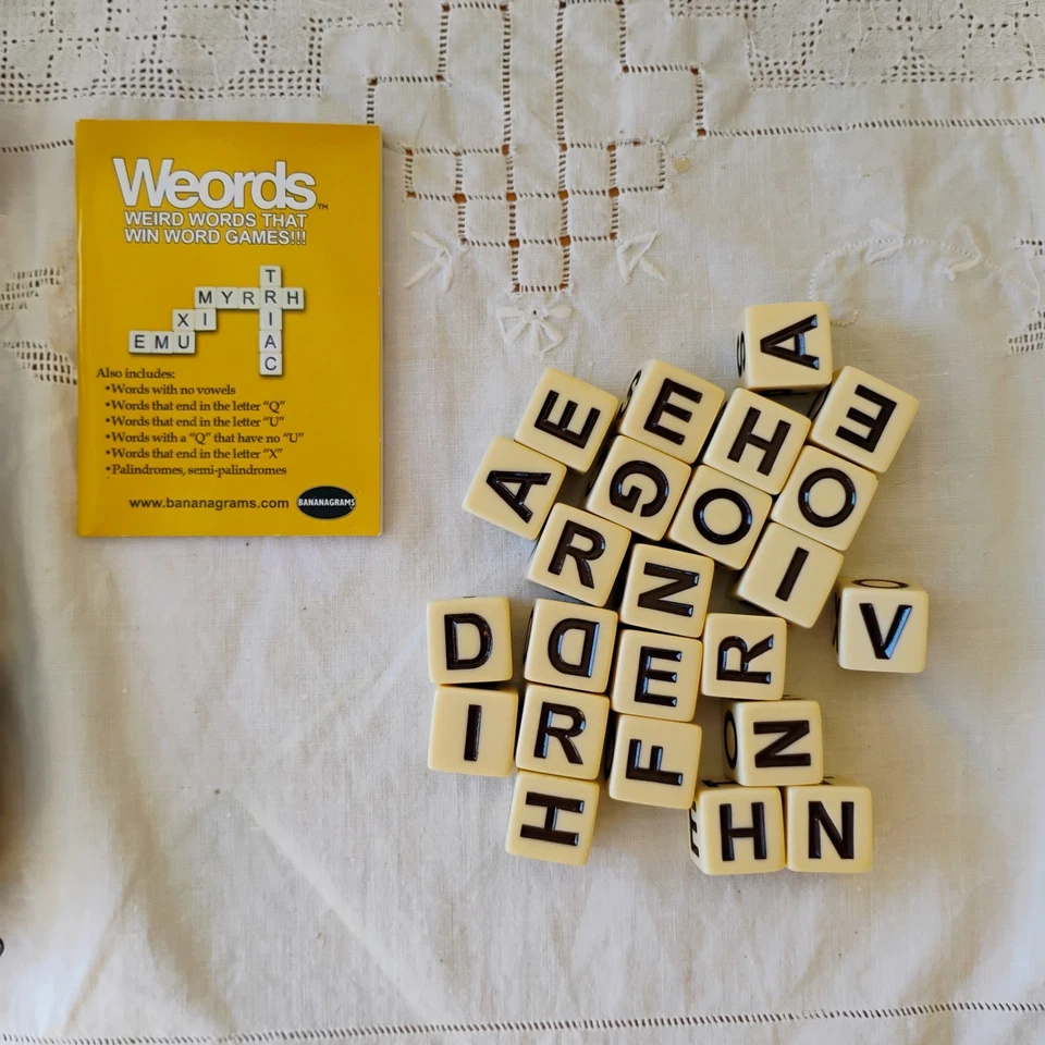 Zip It Bananagrams Small Space Word Race Letter Cube Game Complete Zip-it  - Image 4 of 4