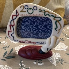 Mickey Mouse Hand Walt Disney World 2000 Photo Frame 7.5x5  ,photo 3  x 4.5  