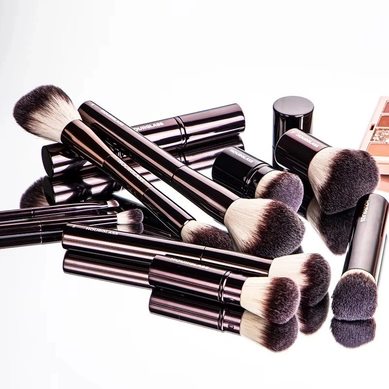 HOURGLASS makeup Brushes, buy 10+pcs get a brush bag for free - image 4 of 4